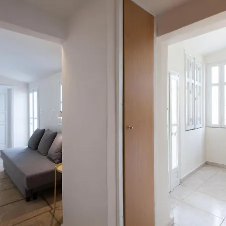 Stylish 1bdrm In Plaka With Acropolis View