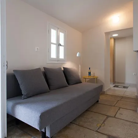 Апартаменты Stylish 1bdrm In Plaka With Acropolis View *
