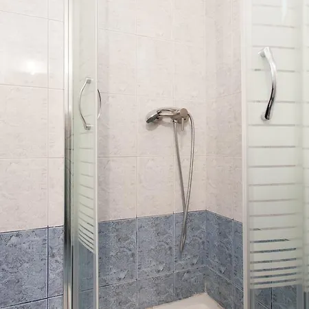 Stylish 1bdrm In Plaka With Acropolis View Апартаменты *